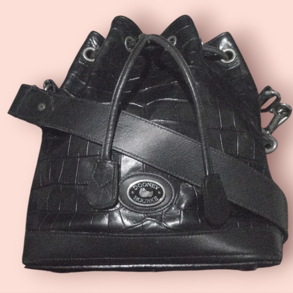 (Vintage/Rare) DOONEY & BOURKE® "Bayou Collection" Drawstring Bucket Bag - Black - Picture 2 of 7